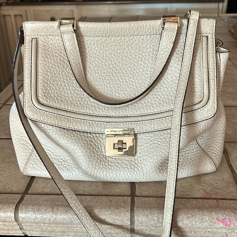 I just decided I wanted to make a change to a different kind of purse